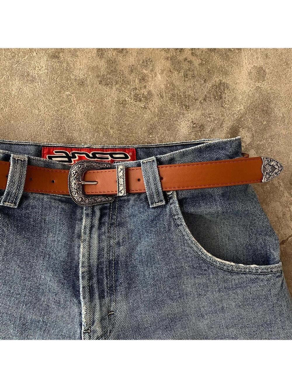 Vintage Brown Western Belt - Picture 2 of 8
